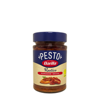 Pesto with dried tomatoes